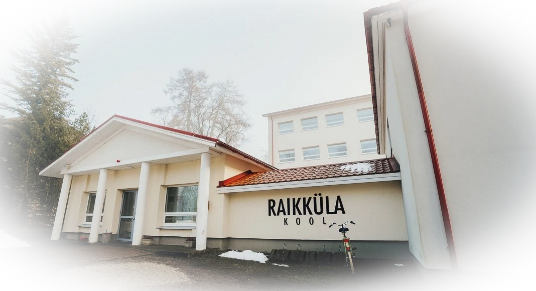 raikküla koolimaja pilt
